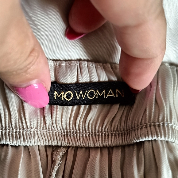 XL🌞Elegant Vintage Beige/Cream Maxi Silky Skirt - Picture 6 of 7